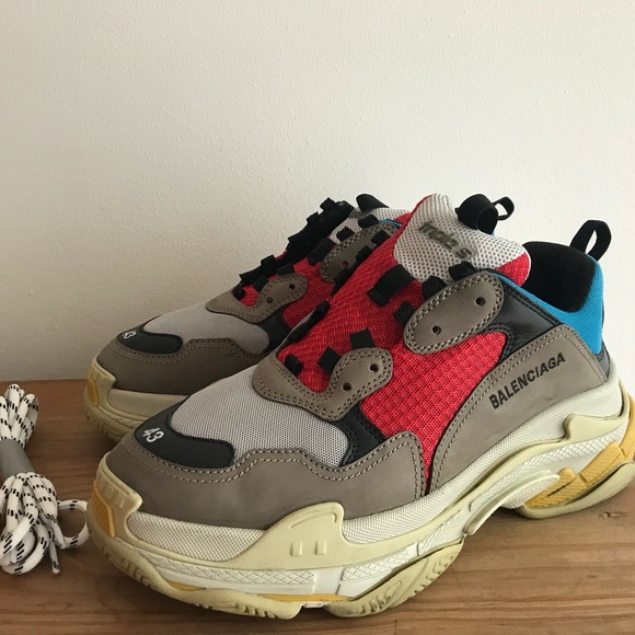 Balenciaga Other - Balenciaga Triple S Size 43